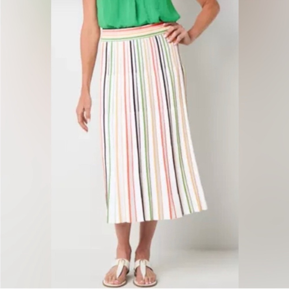 NWT White Knit Skirt with Multicolor Pleats